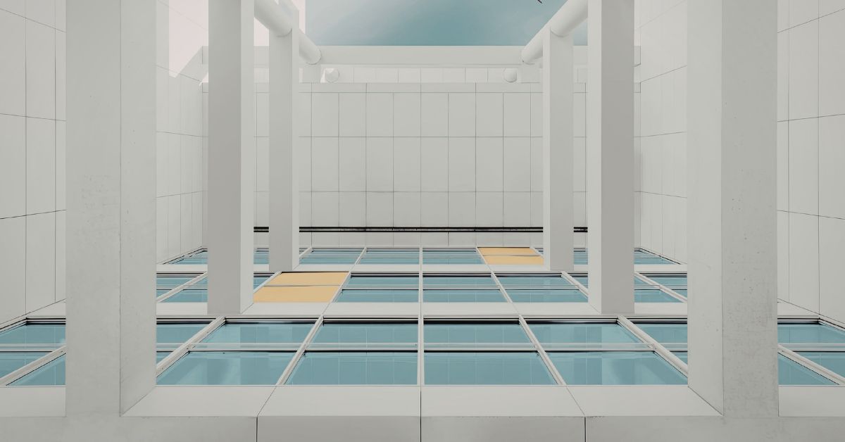 Designing Your Pool's Waterline Aesthetic and Functional Considerations