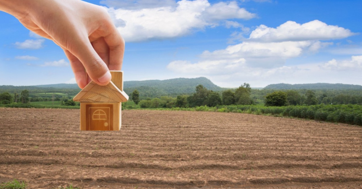 Is Buying Vacant Land a Good Investment in 2026?