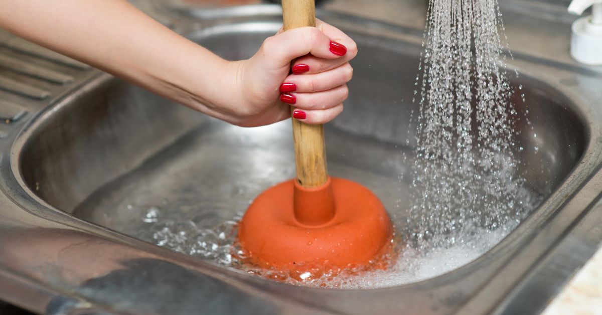 6 Signs Your Home Has Clogged Drains After A Dry Winter Season