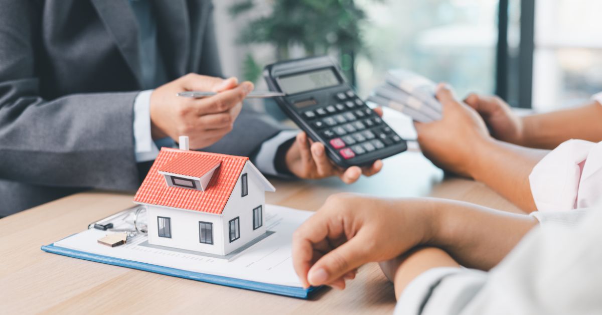 How to Make Selling a Home Less Stressful