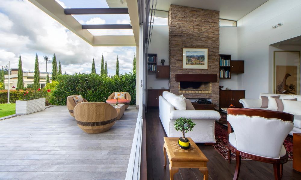 Design Secrets for Crafting a Luxury Outdoor Living Space
