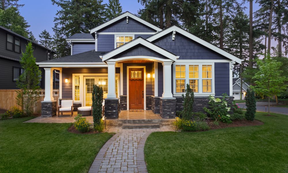 How to Preserve the Exterior Beauty of a Luxury Home