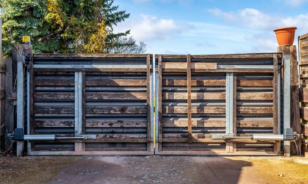 The Top 5 Metal Driveway Gate Companies in the U.S. for 2026