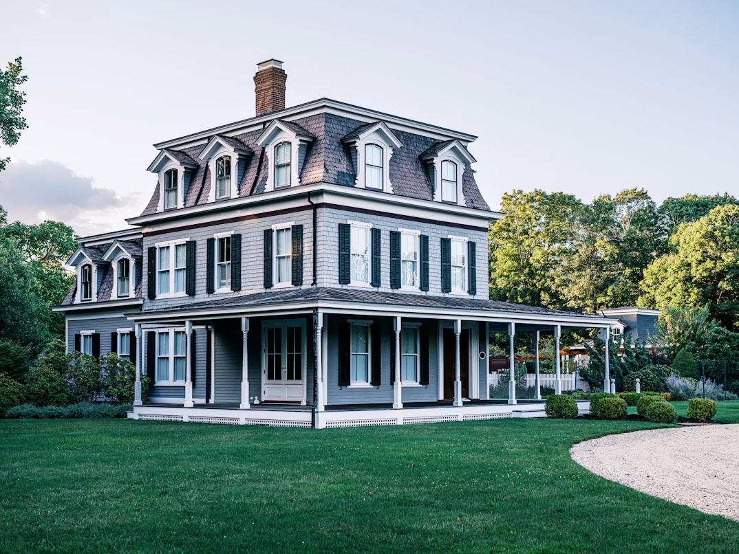 Most Scenic Lake Communities for a Second Home in the USA