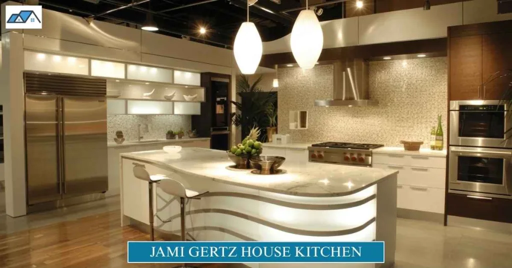 Jami Gertz House Kitchen