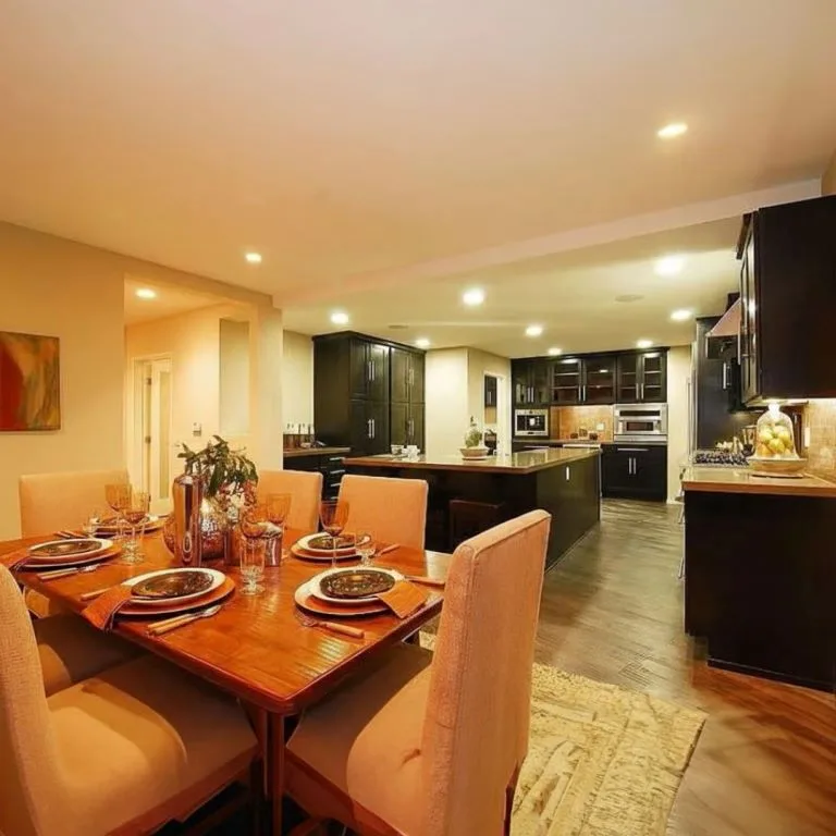 Kitchen — Gourmet and Refined