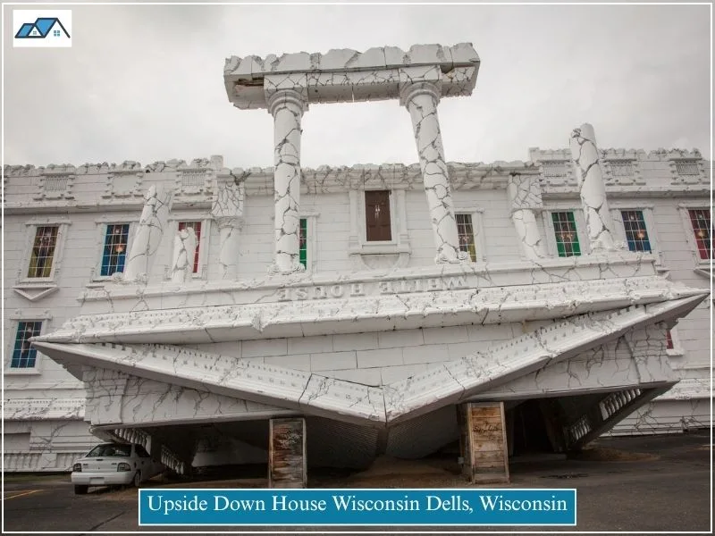 Upside Down House Wisconsin Dells, Wisconsin